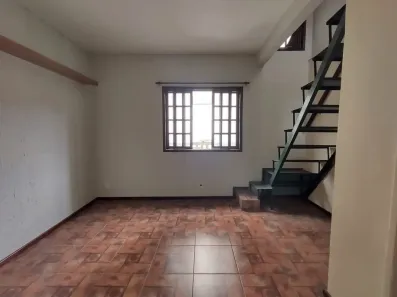 Casa com 3 Quartos para alugar, 85m² no Vila Isabel, Rio de Janeiro