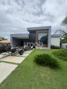 Casa de Condomínio com 3 Quartos à venda, 189m² no Riviera de Santa Cristina XIII, Paranapanema