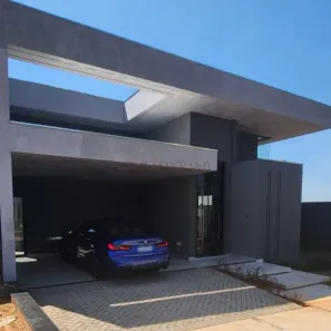 Casa de Condomínio com 3 Quartos à venda, 190m² no Residencial Villa de León, Piratininga