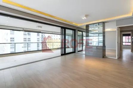 Apartamento com 4 Quartos à venda, 184m² no Vila Uberabinha, São Paulo