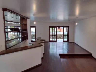 Casa de Condomínio com 3 Quartos para alugar, 328m² no Alphaville, Santana de Parnaíba
