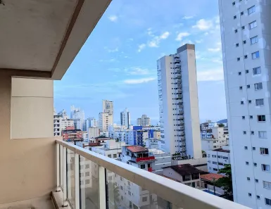 Apartamento com 2 Quartos à venda, 70m² no Jardim Las Palmas, Guarujá