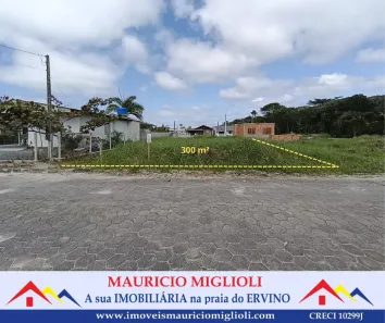 Lote/Terreno à venda, 300m² no Praia do Ervino, São Francisco do Sul