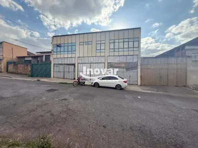 Galpão/Depósito/Armazém para alugar, 420m² no João Pinheiro, Belo Horizonte