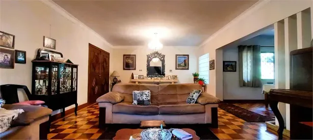 Sobrado com 4 Quartos à venda, 270m² no Vila Uberabinha, São Paulo