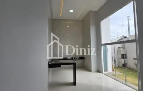 Casa com 2 Quartos à venda, 153m² no Residencial Jardins do Lago, Anápolis