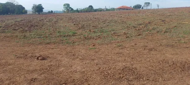 Fazenda/Sítio com 2 Quartos à venda, 75m² no Área Rural de Tatuí, Tatuí