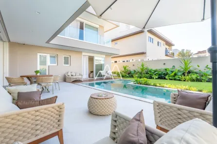 Casa com 5 Quartos à venda, 556m² no Jurerê Internacional, Florianópolis