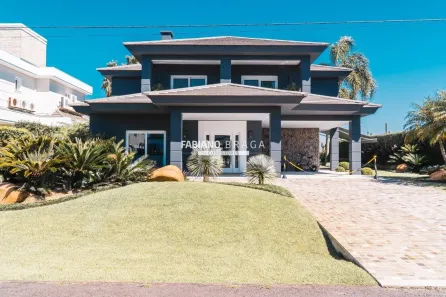 Sobrado com 4 Quartos à venda, 450m² no , Xangri-Lá