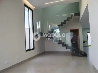 Casa de Condomínio com 3 Quartos à venda, 177m² no Jardim Colina, Uberlândia