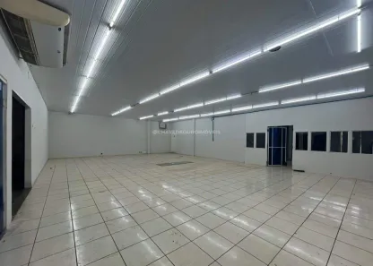 Sala Comercial para alugar, 479m² no São Benedito, Uberaba