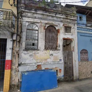Lote/Terreno à venda, 240m² no Barbalho, Salvador