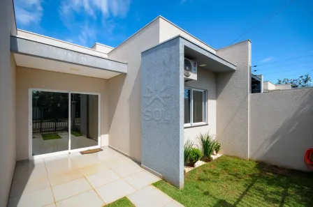Casa com 2 Quartos à venda, 59m² no Carimã, Foz do Iguaçu