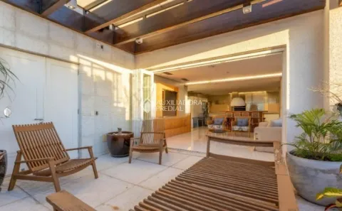 Cobertura com 6 Quartos para alugar, 600m² no Mont Serrat, Porto Alegre