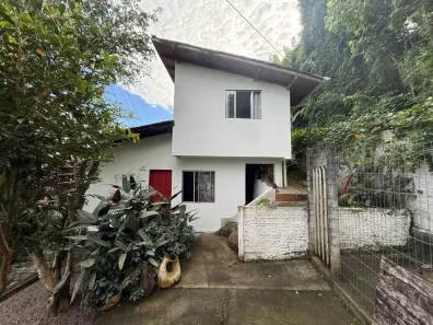 Casa com 2 Quartos à venda, 306m² no Ponta de Baixo, São José