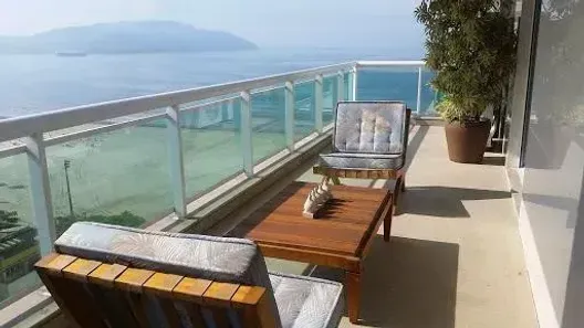 Apartamento com 4 Quartos para alugar, 380m² no Gonzaga, Santos