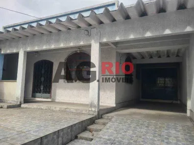Casa com 4 Quartos à venda, 207m² no Jardim Sulacap, Rio de Janeiro