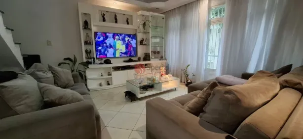 Sobrado com 4 Quartos à venda, 200m² no Vila Diva (Zona Leste), São Paulo