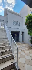 Casa com 5 Quartos para alugar, 250m² no Vila Paulista, São Paulo
