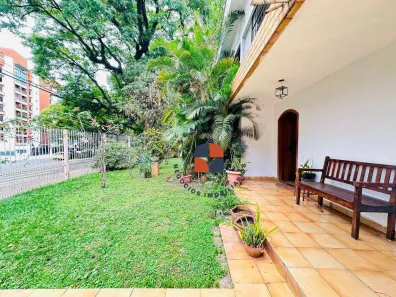 Casa com 3 Quartos à venda, 390m² no Bela Aliança, São Paulo
