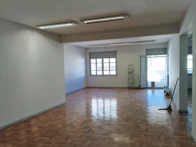 Sala Comercial para alugar, 230m² no São Cristóvão, Rio de Janeiro
