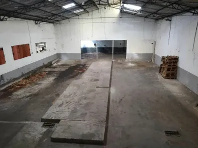 Galpão/Depósito/Armazém à venda, 1200m² no Vila Brasilina, São Paulo