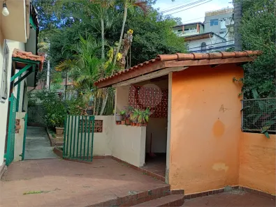 Casa com 2 Quartos à venda, 390m² no Vila Comercial, São Paulo
