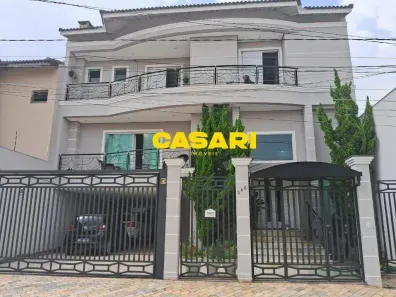 Sobrado com 4 Quartos à venda, 454m² no Independência, São Bernardo do Campo