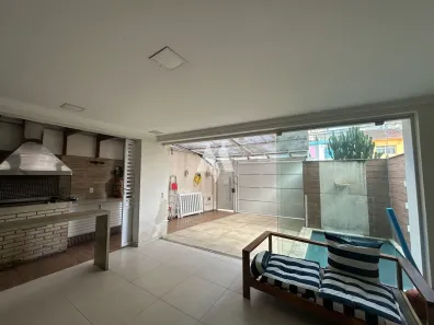 Casa com 3 Quartos à venda, 170m² no Encruzilhada, Santos