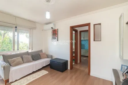 Apartamento com 2 Quartos para alugar, 60m² no Santo Antônio, Porto Alegre