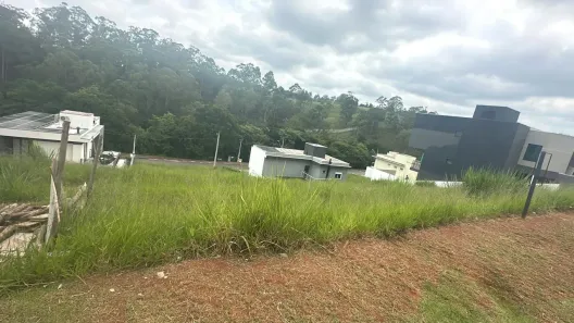 Lote/Terreno à venda, 350m² no Cézar de Souza, Mogi das Cruzes
