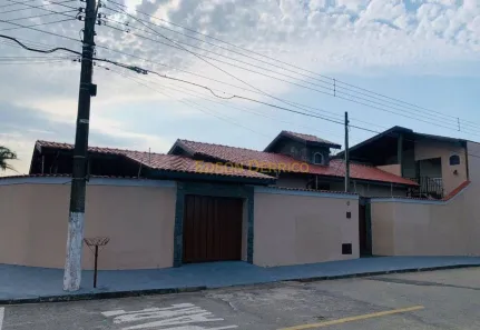 Casa com 3 Quartos à venda, 153m² no Bela Vista, Pindamonhangaba