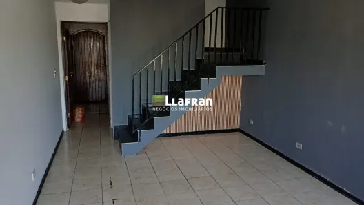 Casa com 2 Quartos à venda, 90m² no Cidade Intercap, Taboão da Serra