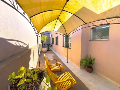 Casa com 3 Quartos à venda, 212m² no Monte Carlo, Londrina