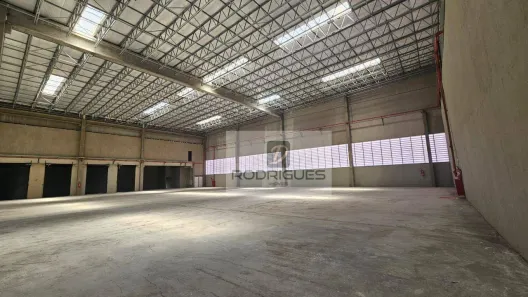 Galpão/Depósito/Armazém para alugar, 1850m² no Cooperativa, São Bernardo do Campo
