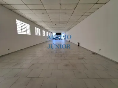 Ponto Comercial para alugar, 240m² no Vila Molon, Americana