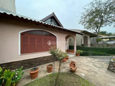 Casa com 3 Quartos à venda, 215m² no Centro, Gravataí