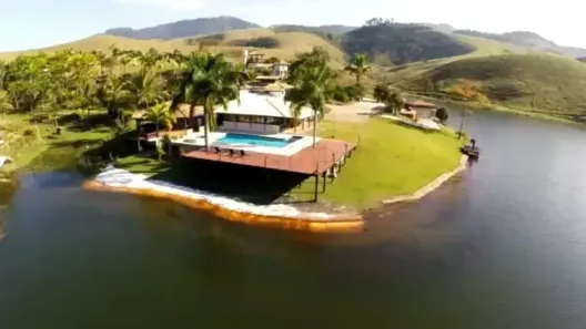 Fazenda/Sítio à venda, 1300000m² no Centro, Caçapava