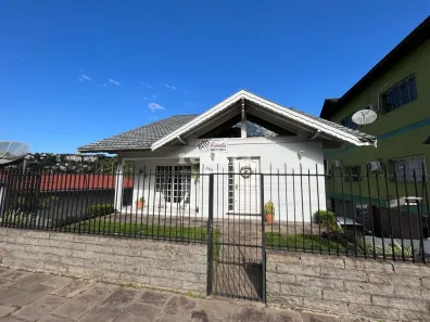 Casa com 3 Quartos à venda, 220m² no Centro, Gramado