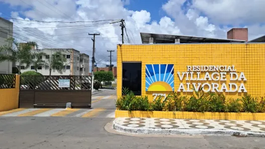 Apartamento com 3 Quartos à venda, 57m² no Benedito Bentes, Maceió