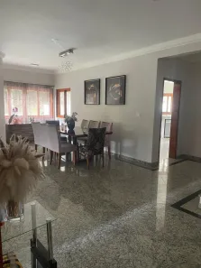 Casa com 4 Quartos à venda, 317m² no Caraguatá, Mairiporã