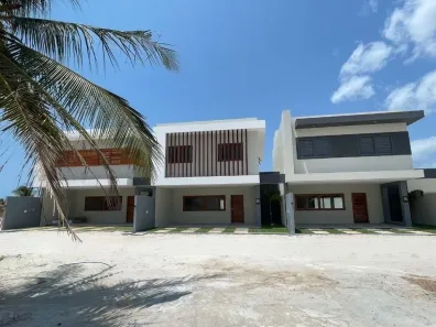 Casa com 3 Quartos à venda, 320m² no Caiçara, Cruz
