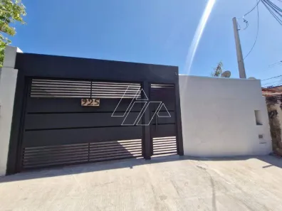 Casa com 2 Quartos para alugar, 100m² no Palmital, Marília