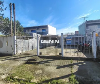Casa com 2 Quartos para alugar, 80m² no Harmonia, Canoas