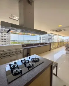 Apartamento com 4 Quartos à venda, 243m² no Enseada do Suá, Vitória