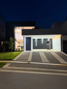 Casa de Condomínio com 3 Quartos à venda, 158m² no Jardins Bolonha, Senador Canedo