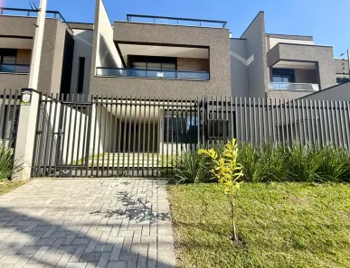 Sobrado com 3 Quartos à venda, 173m² no Carioca, São José dos Pinhais