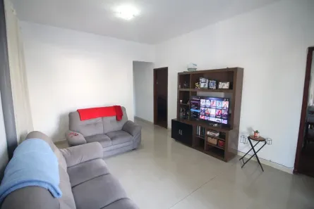 Casa com 2 Quartos à venda, 560m² no Glória, Belo Horizonte