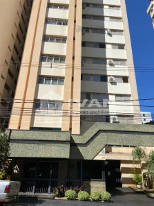 Apartamento com 4 Quartos à venda, 333m² no Fundinho, Uberlândia