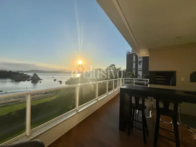 Apartamento com 3 Quartos à venda, 230m² no Abraão, Florianópolis